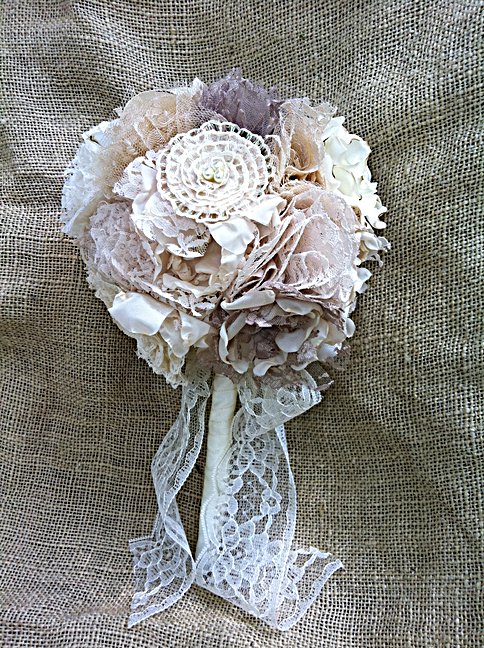 Wedding flower with lace