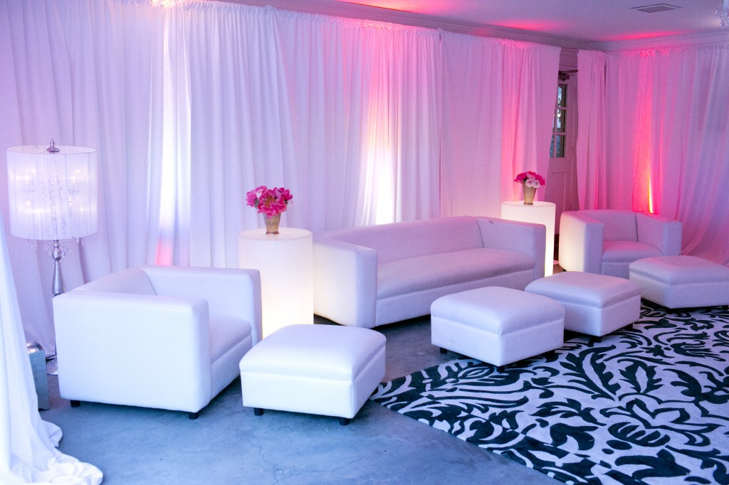 white-lounge-furniture